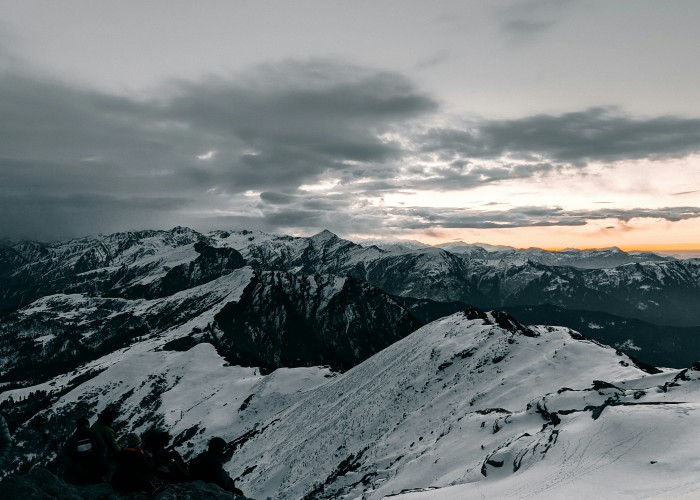 1763716271-chitransh-jain-ASDfjZTmk6k-unsplash (1) (1).jpg